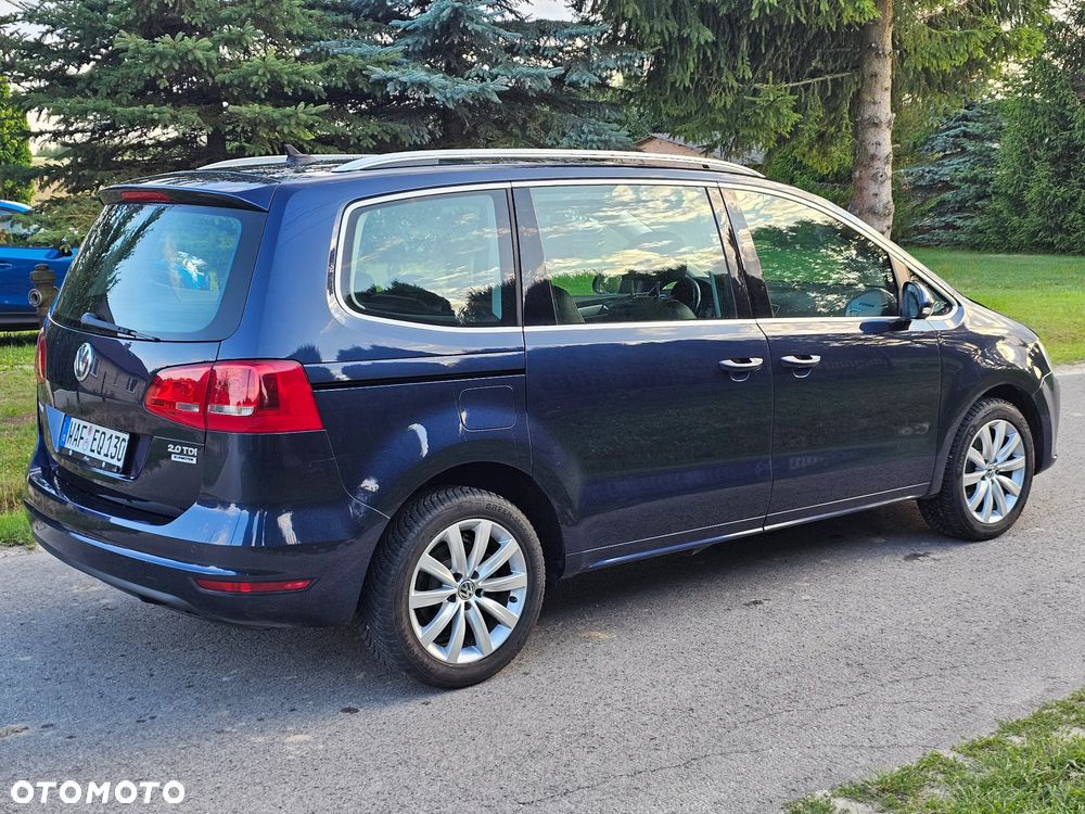 Volkswagen Sharan 2.0 TDI Trendline DSG - 32