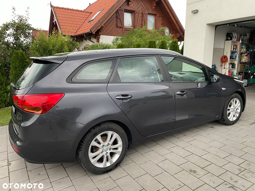 Kia Ceed 1.6 GDI Business Line - 7