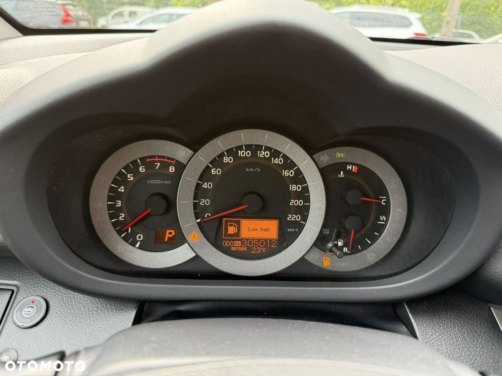 Toyota RAV4 - 15
