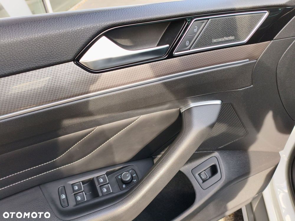 Volkswagen Passat Alltrack - 24