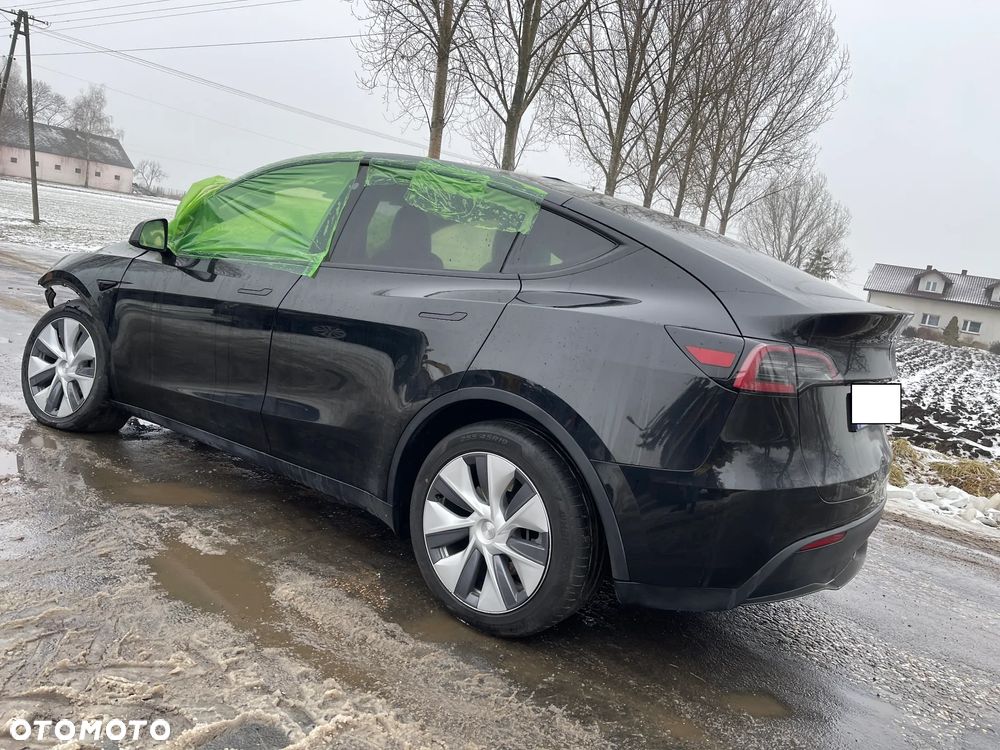 Tesla Y Long Range Dual Motor AWD - 27