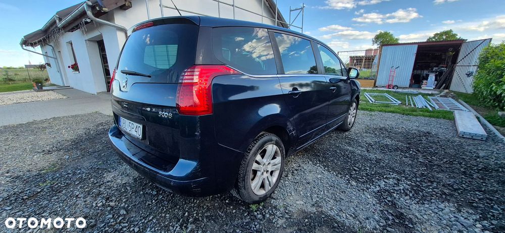 Peugeot 5008 1.6 HDi Premium - 4