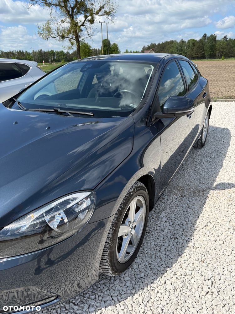 Volvo V40 D2 Kinetic - 4