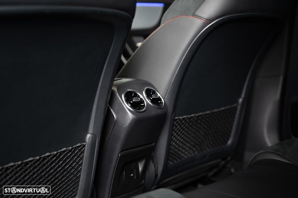 Mercedes-Benz CLA 250 e Shooting Brake AMG Line - 47