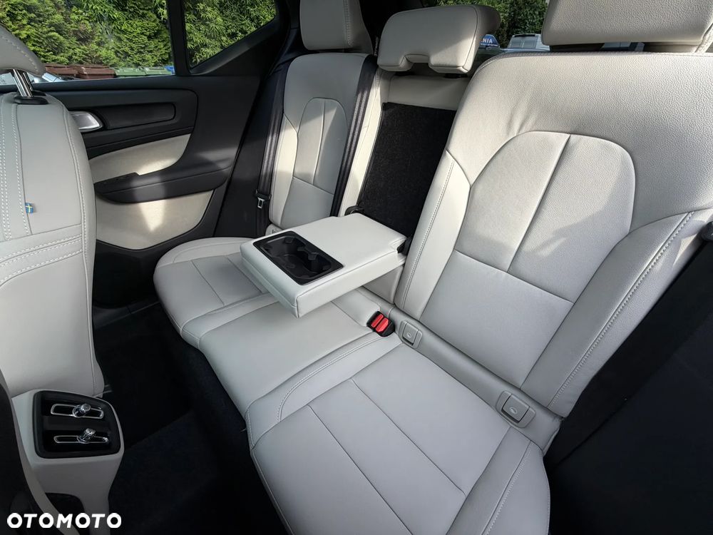 Volvo XC 40 B5 B AWD Ultimate Bright - 29