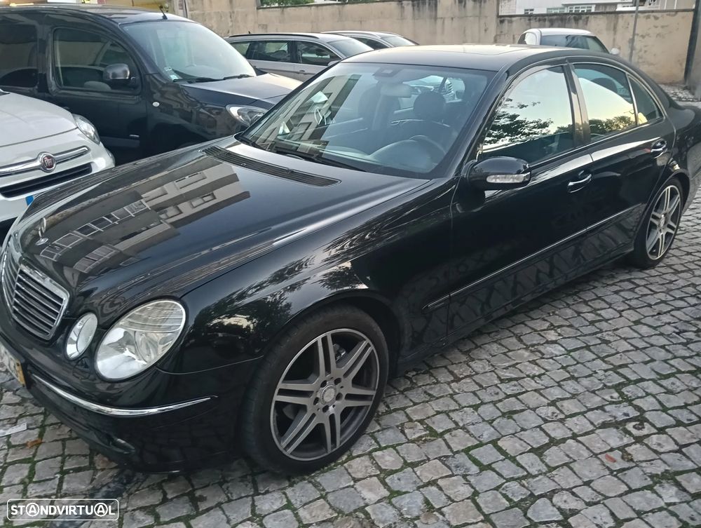 Mercedes-Benz E 320 - 8