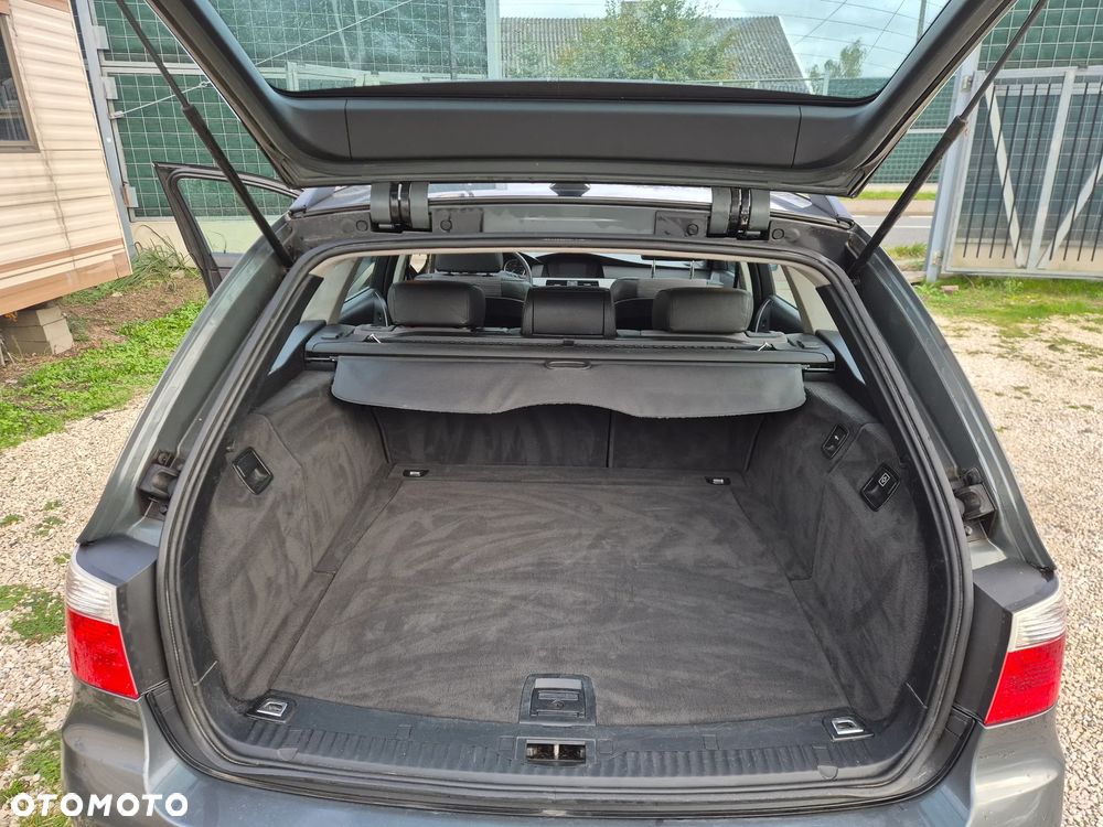BMW Seria 5 520d - 13