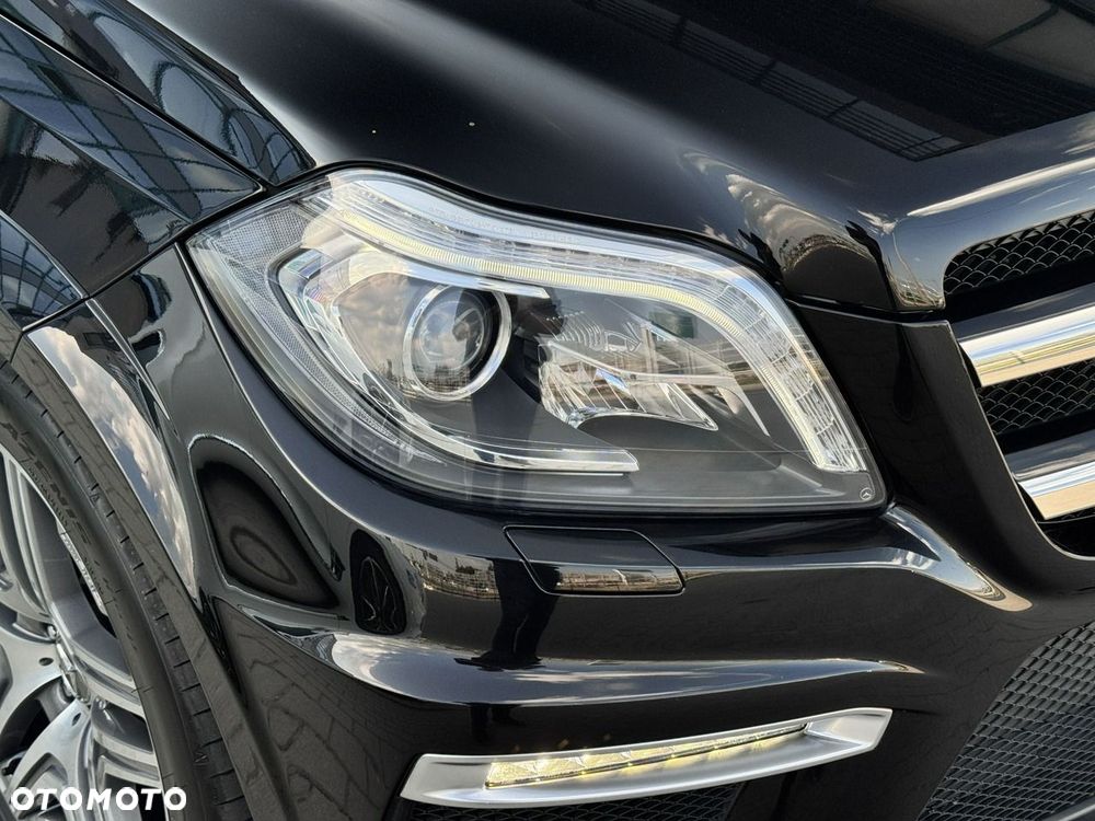 Mercedes-Benz GL 63 AMG 4Matic AMG Speedshift Plus 7G-TRONIC - 8