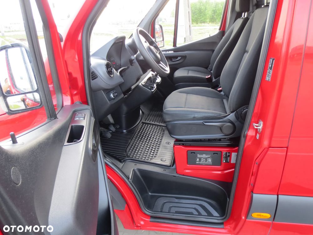 Mercedes-Benz SPRINTER L2H2  SALON POLSKA NISKI PRZEBIEG - 9