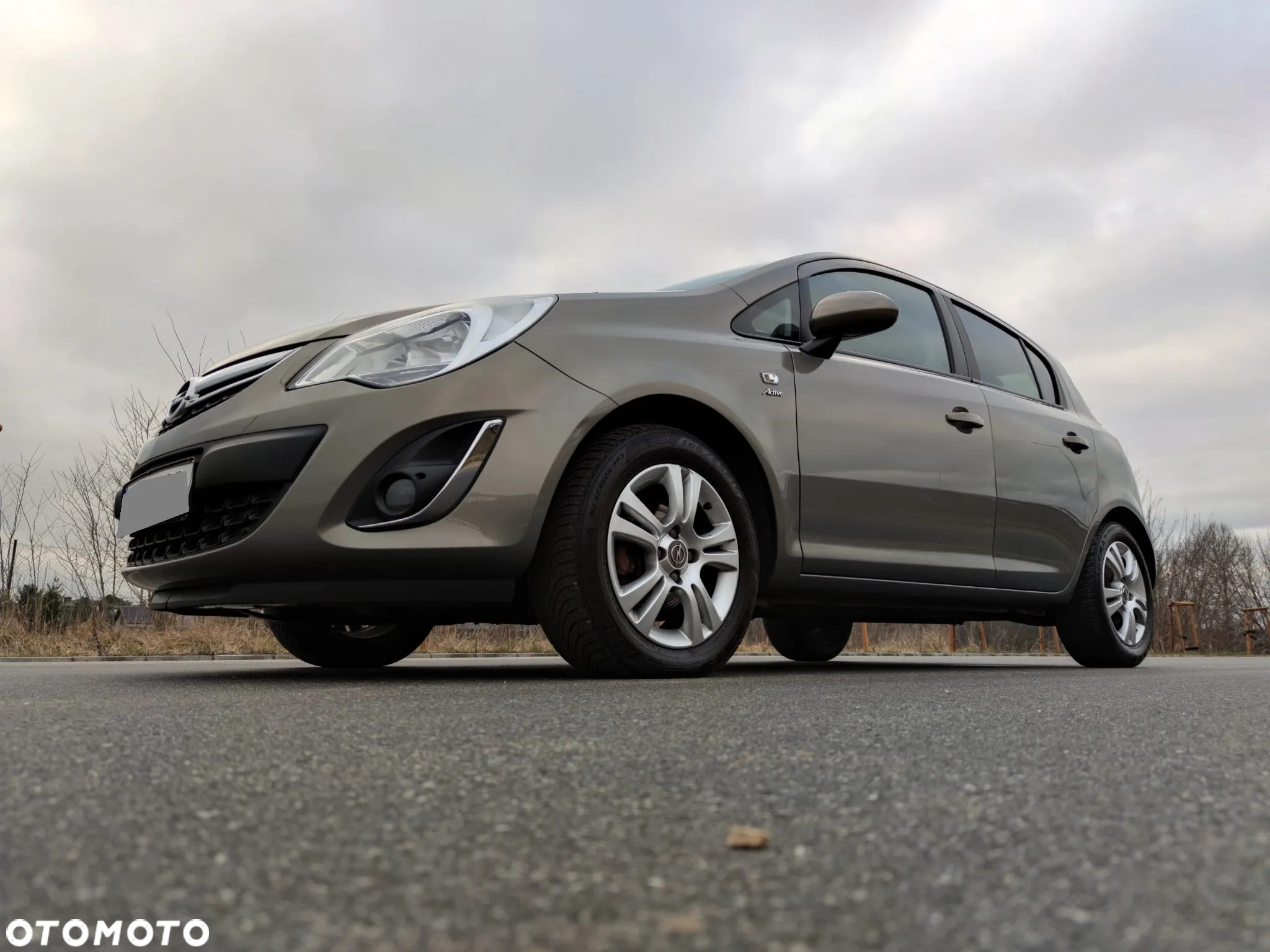 Opel Corsa 1.4 16V Color Edition - 14