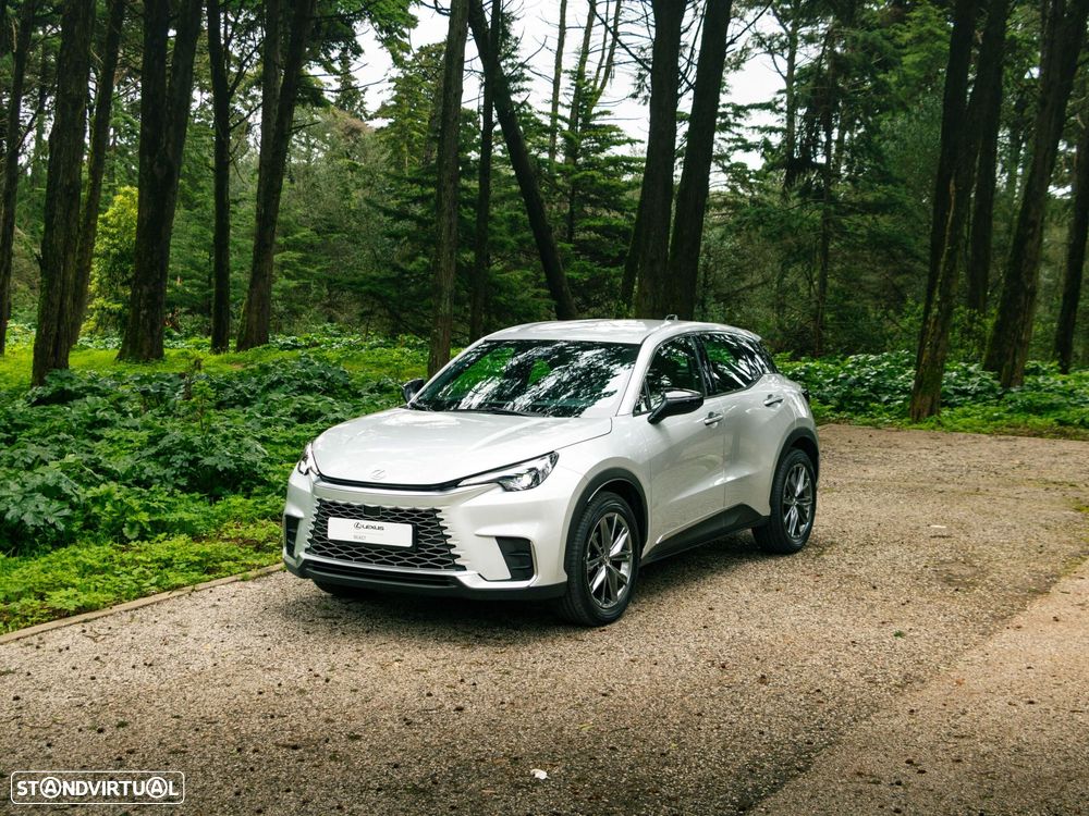 Lexus LBX - 16