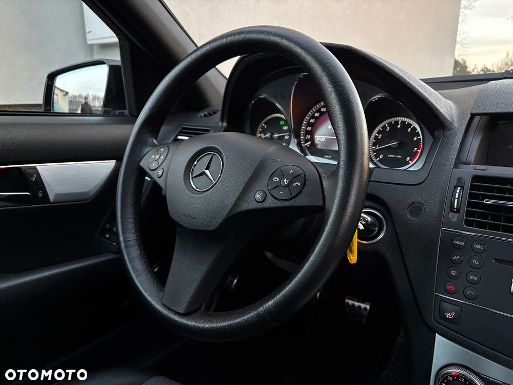 Mercedes-Benz Klasa C 200 Kompressor Avantgarde - 34