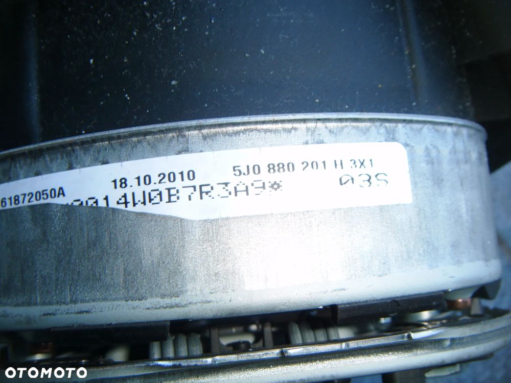 skoda roomster 10r  poduszka powietrzna kierowcy   5j0880201h - 3