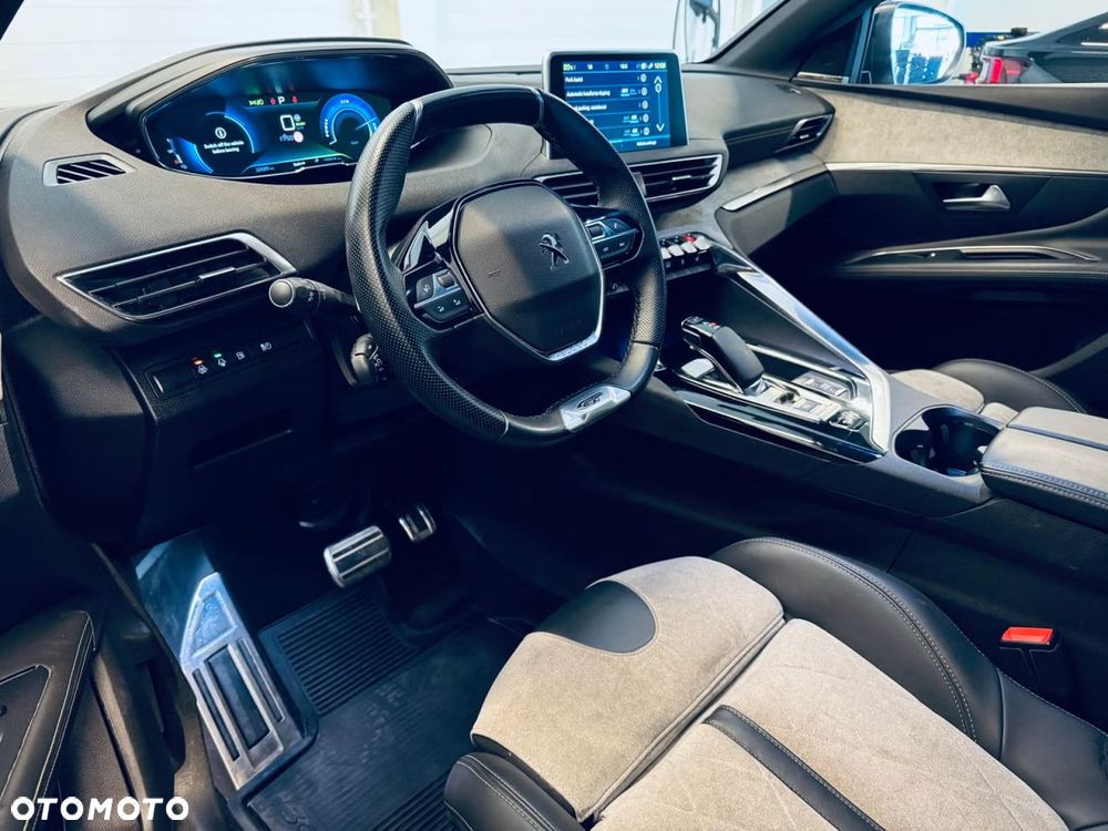 Peugeot 3008 1.6 PureTech Hybrid4 PHEV GT S&S EAT8 - 9