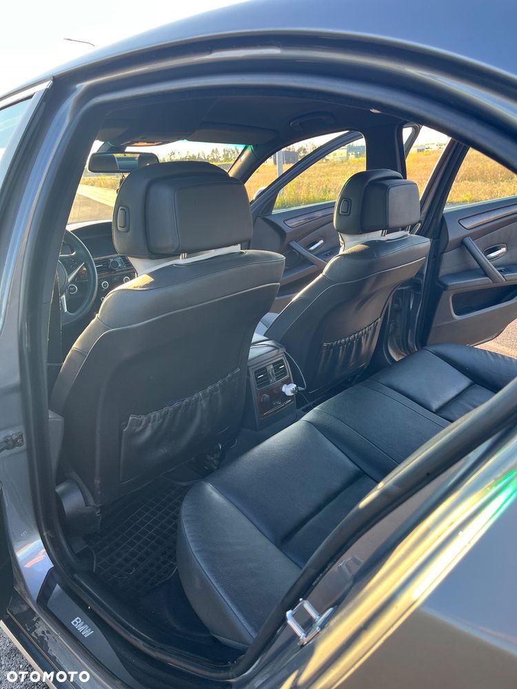 BMW Seria 5 530d - 11