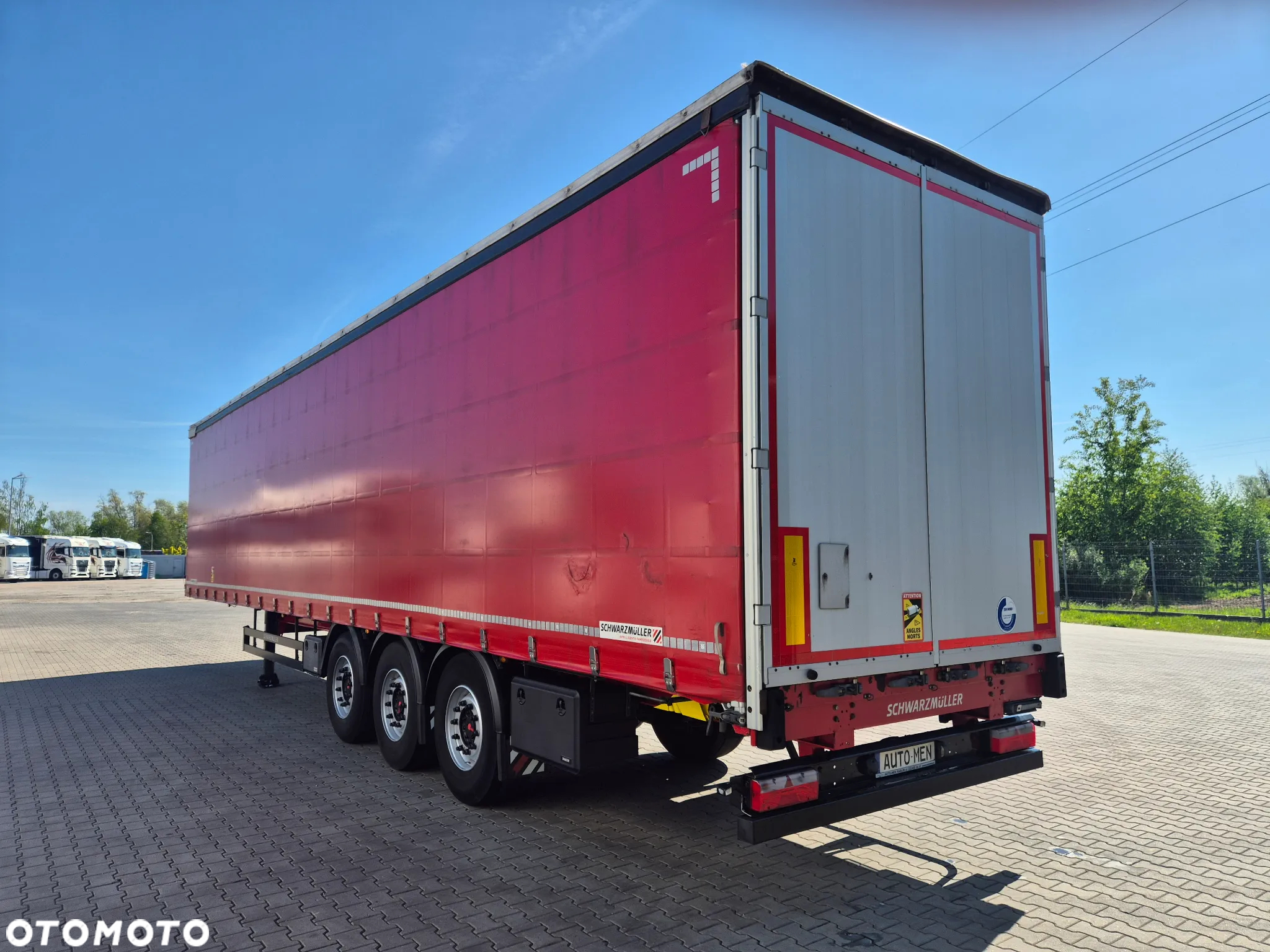 Schwarzmuller S1 J SERIE - 25