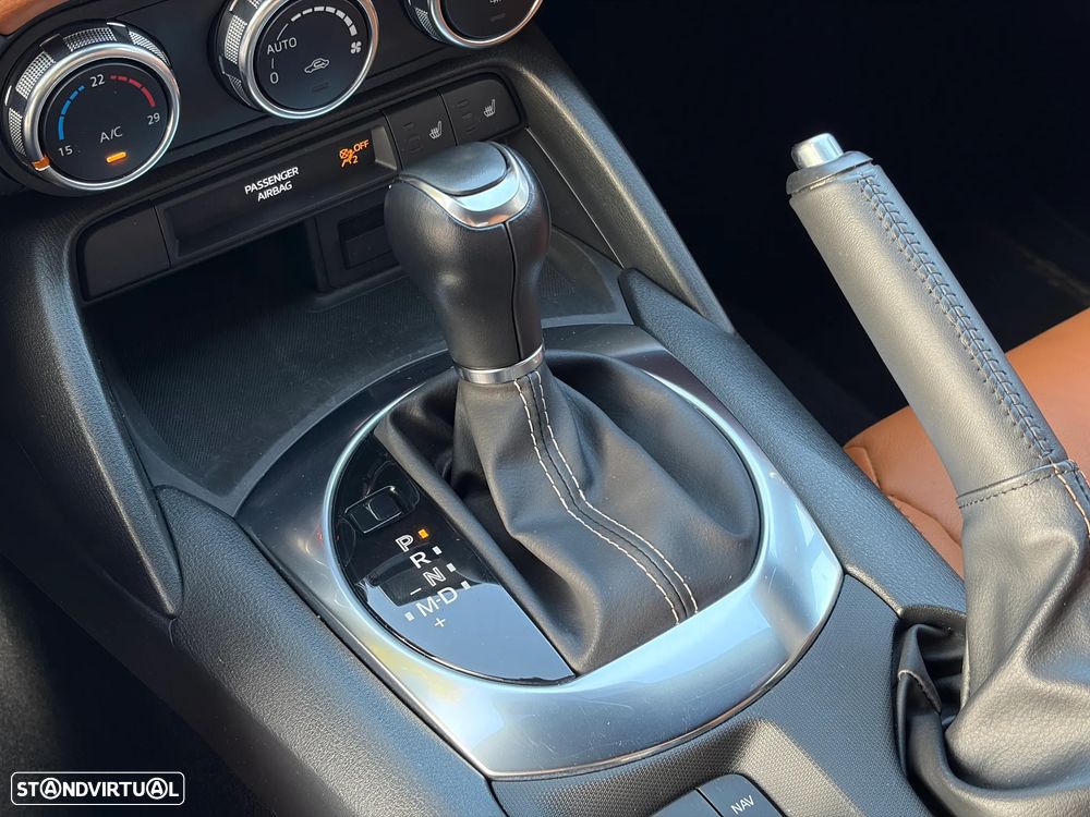 Fiat 124 Spider 1.4 T Multiair Lusso AT - 28