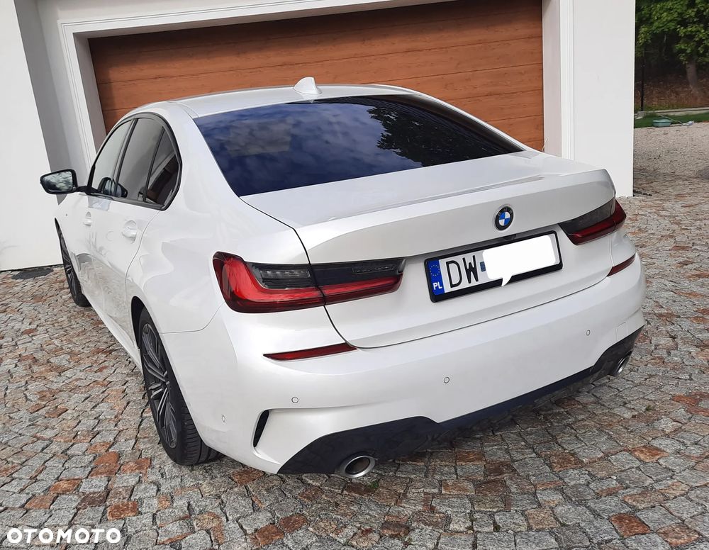 BMW Seria 3 320d xDrive M Sport sport - 3