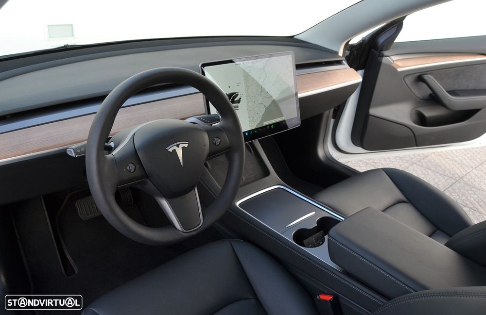 Tesla Model 3 Long Range Tração Traseira - 19