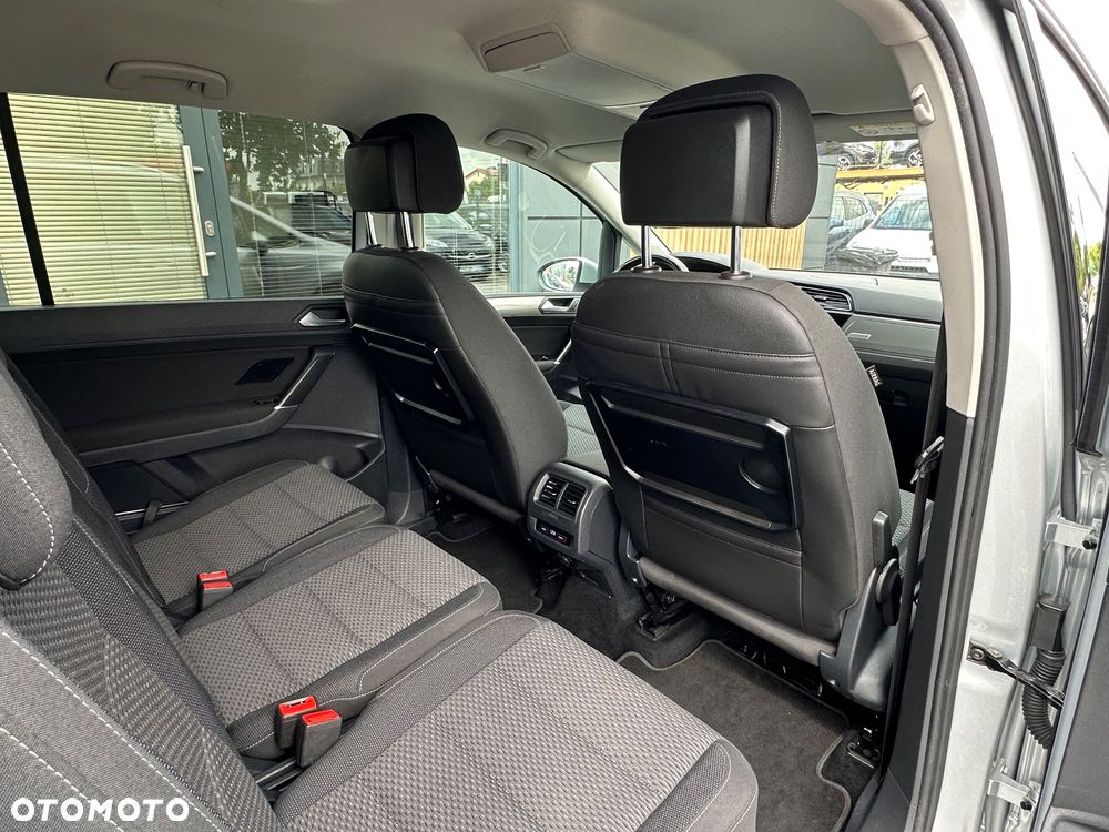 Volkswagen Touran 1.6 TDI SCR BlueMotion Technology DSG Comfortline - 35