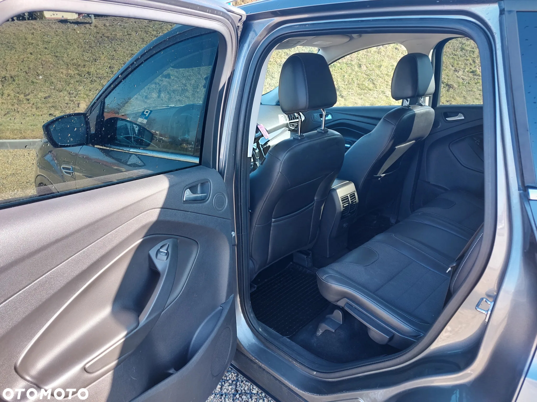Ford Kuga 2.0 TDCi 4WD Titanium - 10