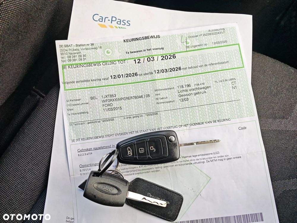 Ford Transit Connect - 28