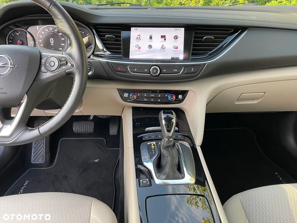 Opel Insignia 2.0 T 4x4 GSi S&S - 14