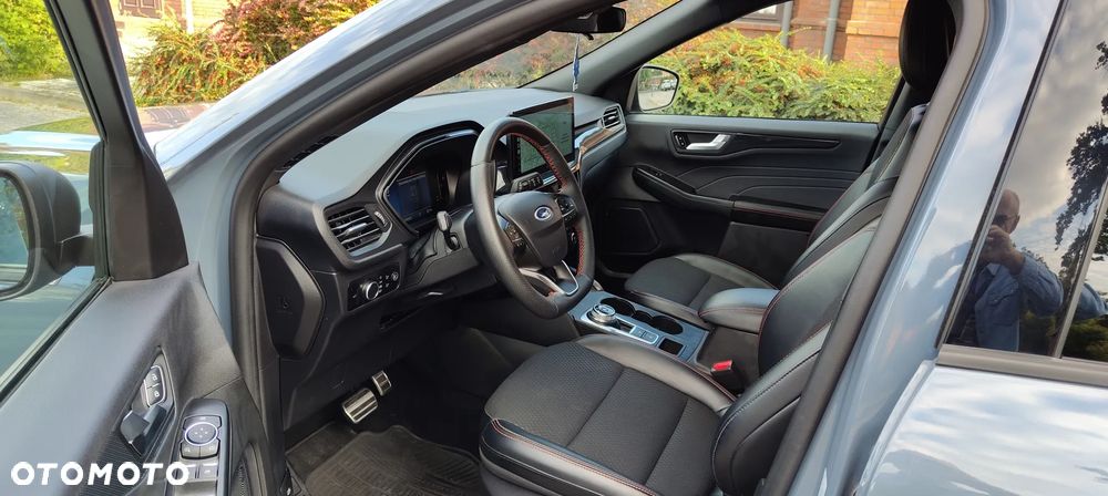 Ford Kuga 1.5 EcoBoost AWD ST-Line ASS - 18