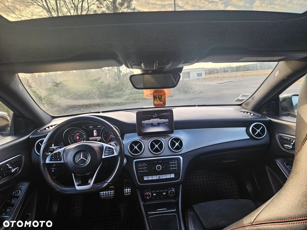 Mercedes-Benz CLA 220 (CDI) d 7G-DCT AMG Line - 28