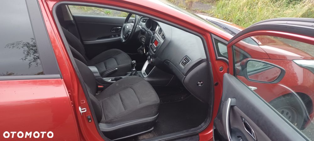 Kia Ceed 1.4 CVVT SW Attract - 7