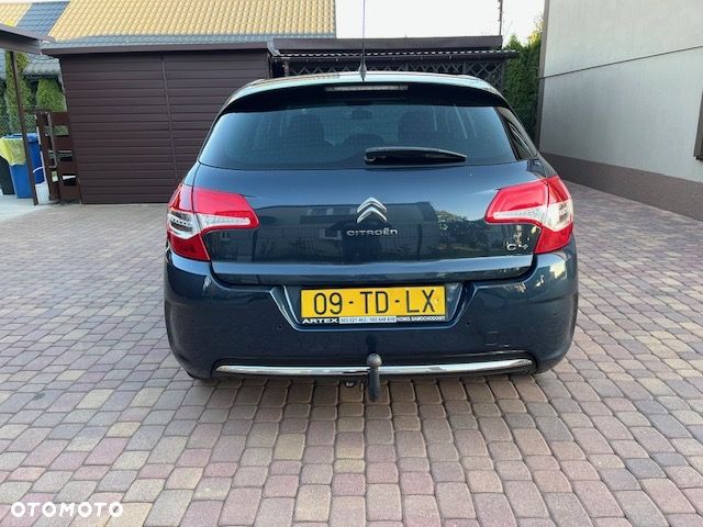 Citroën C4 VTi 120 Exclusive - 4