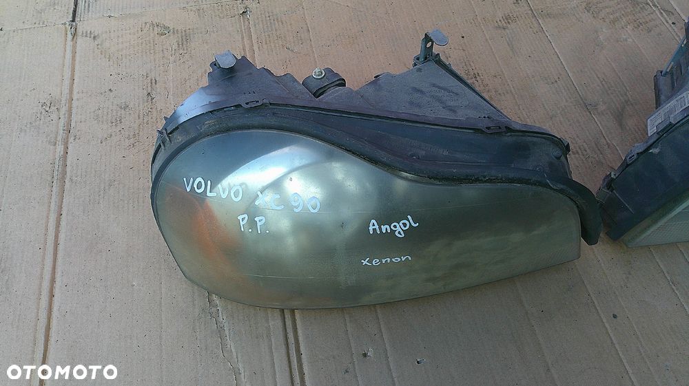 VOLVO XC90 LAMPA PRZEDNIA LEWA LUB PRWA ANGLIK - 3
