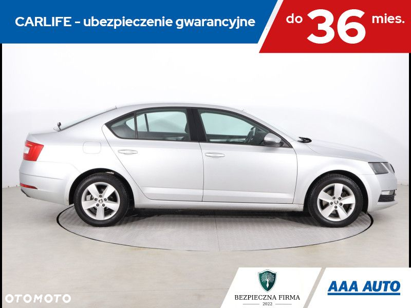 Skoda Octavia - 7