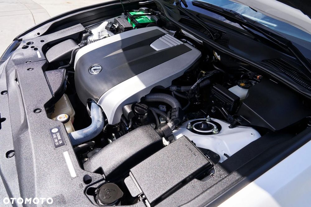 Lexus GS - 19