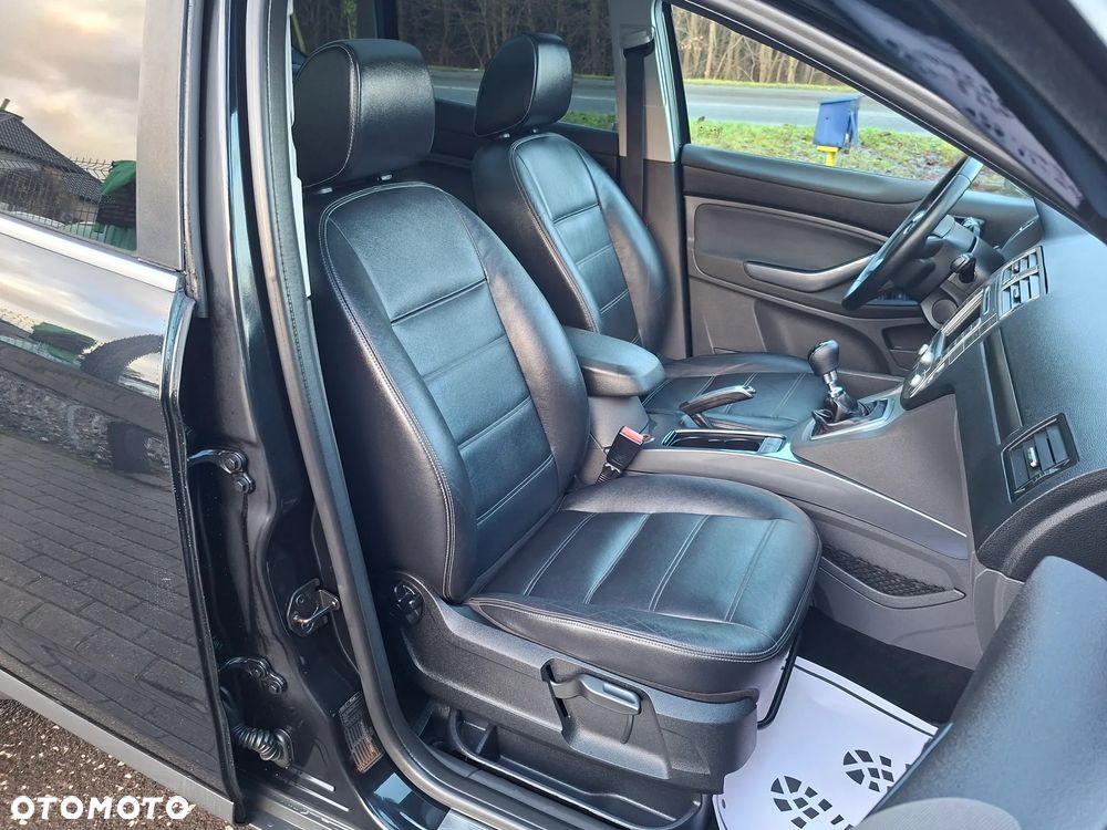 Ford Kuga 2.0 TDCi 4x4 Titanium - 22