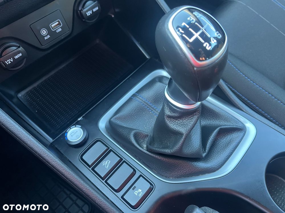 Hyundai Tucson 1.6 Turbo 2WD Navi - 17