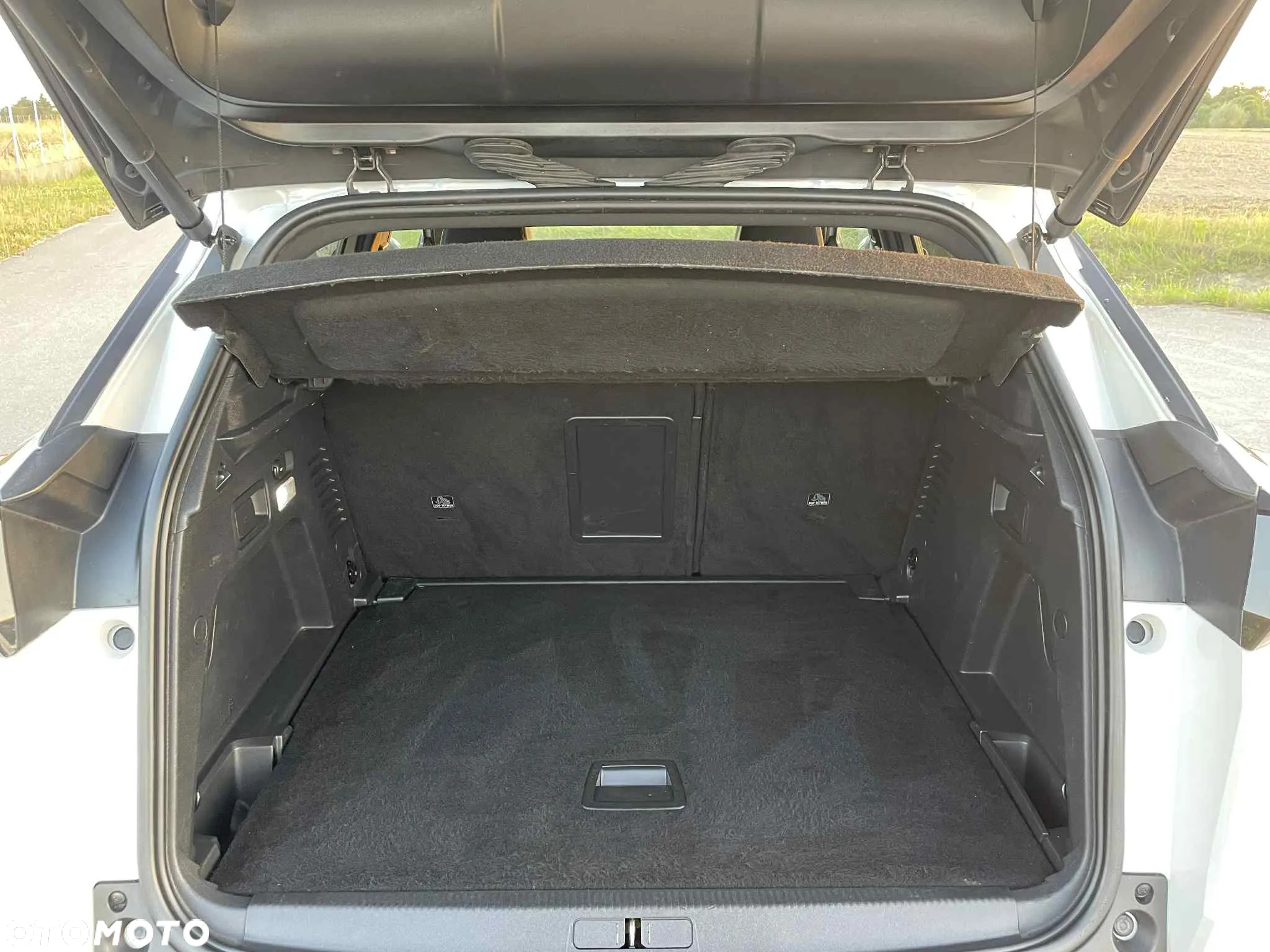 Peugeot 3008 2.0 BlueHDi GT S&S EAT6 - 32