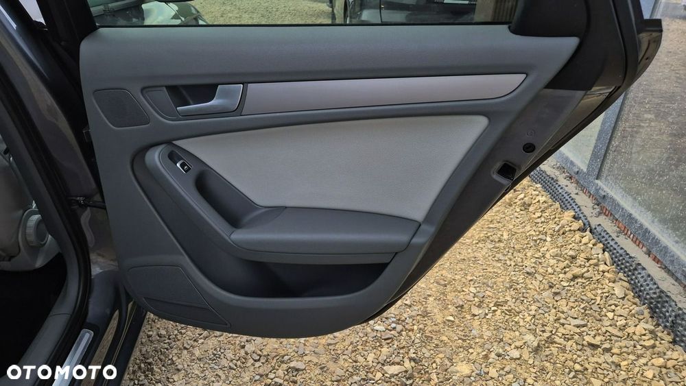 Audi A4 Avant 2.0 TDI S tronic design - 20