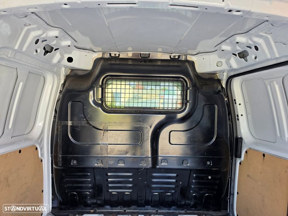 Ford TRANSIT COURIER TDCi - 7