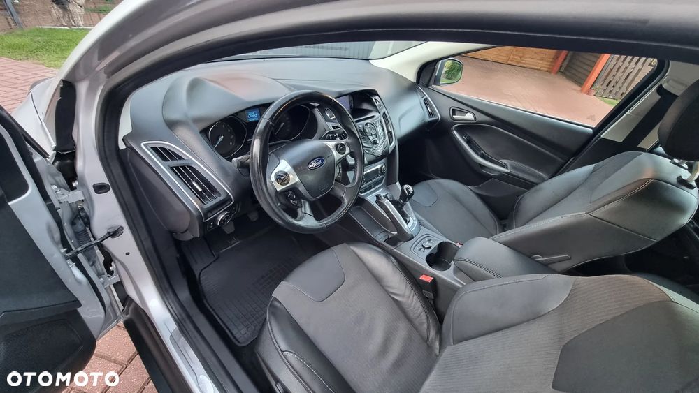 Ford Focus 1.6 Ti-VCT Titanium - 15