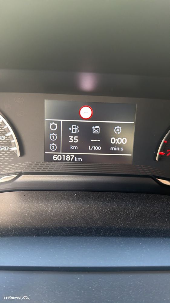 Peugeot 208 1.2 PureTech Active - 8