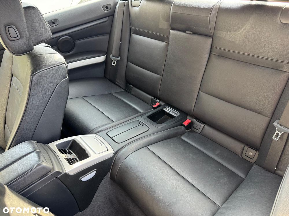 BMW Seria 3 320i Edition Exclusive - 7