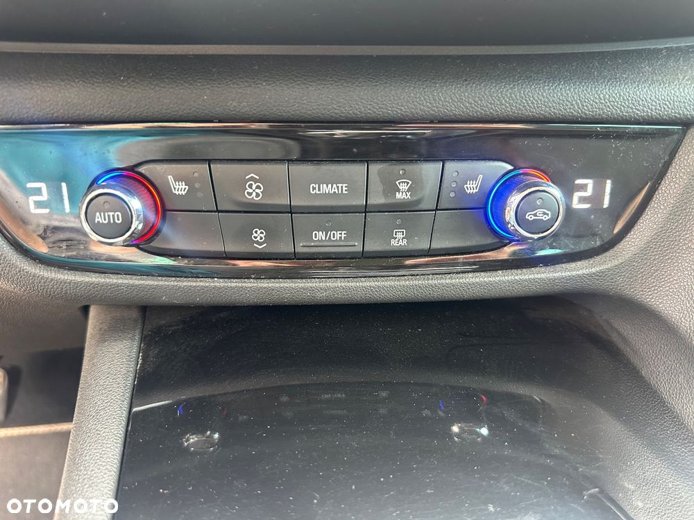 Opel Insignia 2.0 CDTI Cosmo - 30