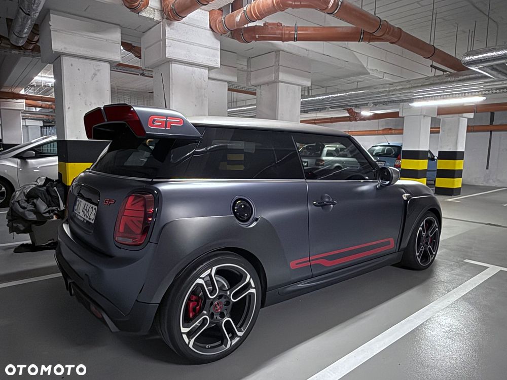 MINI John Cooper Works ALL4 sport - 11