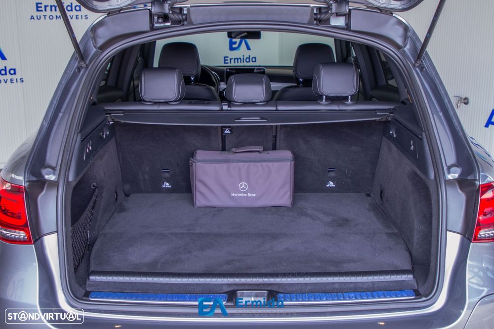 Mercedes-Benz GLC 300 - 61