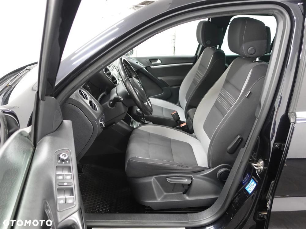 Volkswagen Tiguan 2.0 TDI DPF 4Motion BlueMotion Technology DSG Life - 19