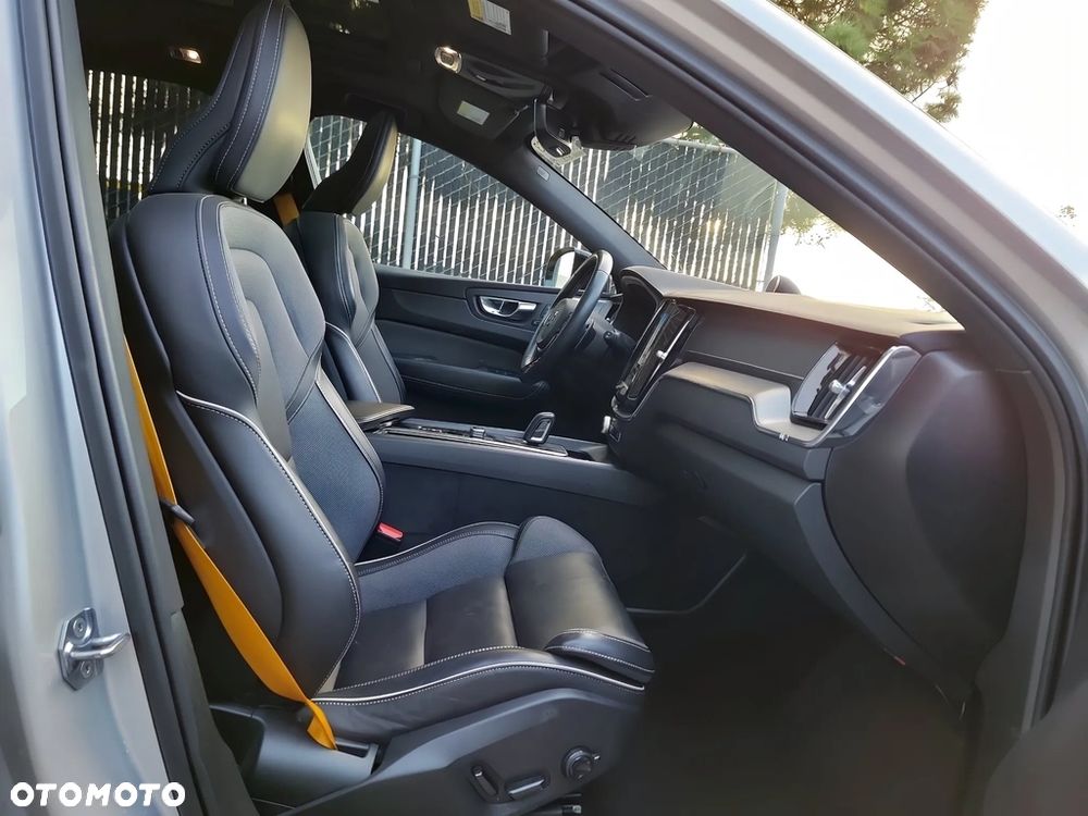 Volvo XC 60 T8 AWD Geartronic Polestar Engineered - 9