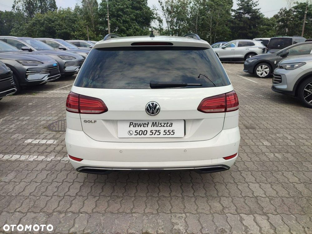 Volkswagen Golf Variant 1.6 TDI SCR DSG Comfortline - 30