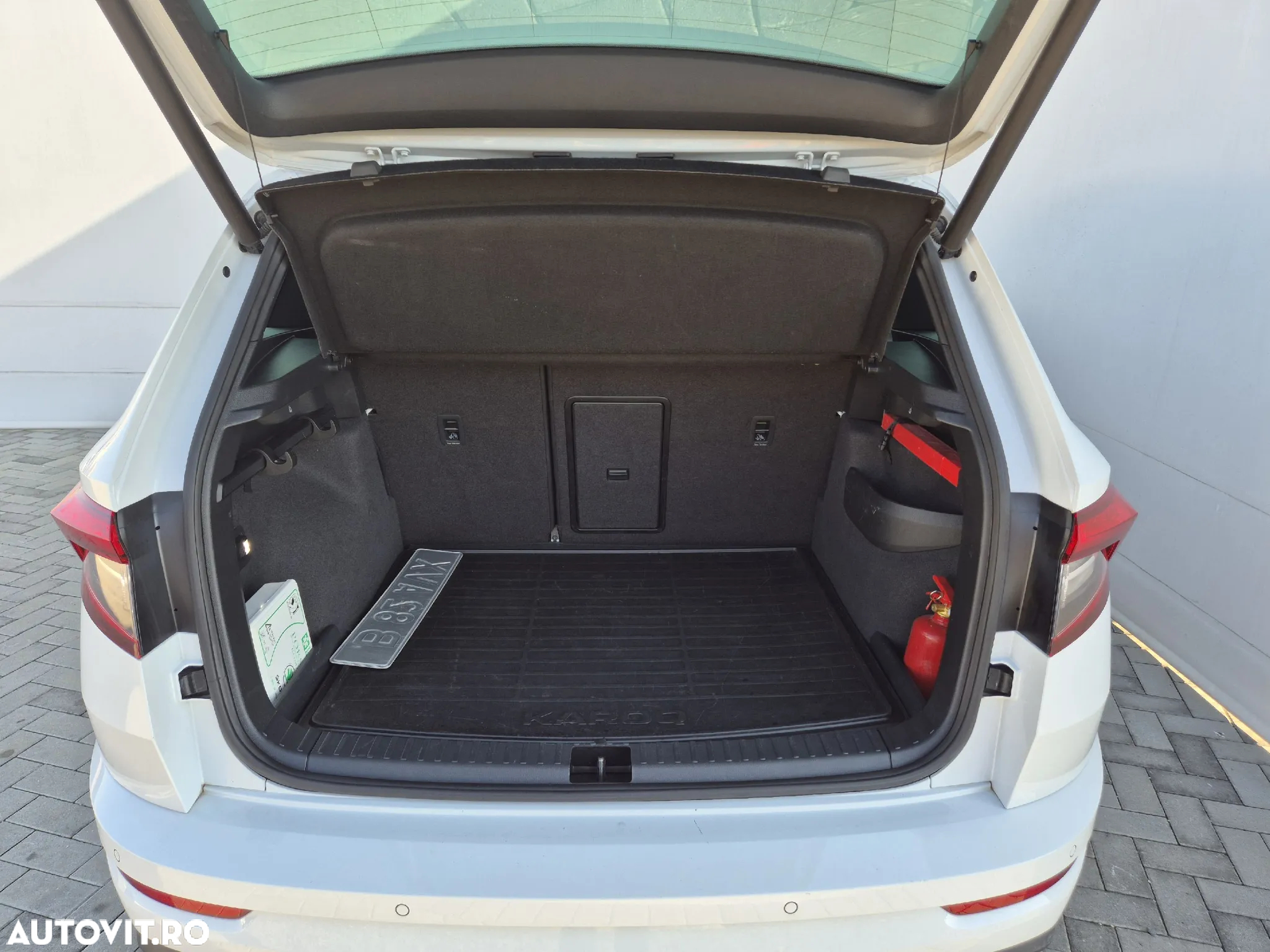 Skoda Karoq 2.0 TDI 4X4 DSG Sportline - 29