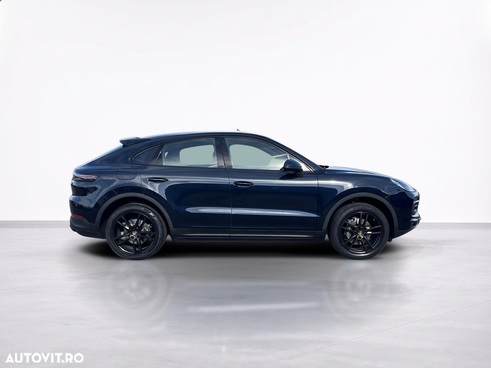 Porsche Cayenne - 8